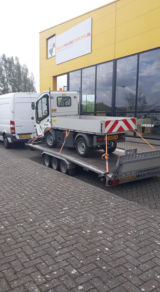 koerier online veilingmeester- Smidtrans groningen